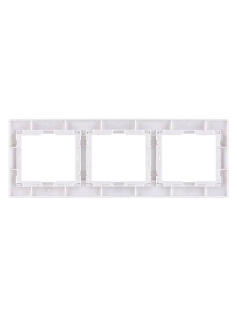 Рамка 3-х постовая горизонтальная белая "Таймыр" TDM Рамка 3-х постовая горизонтальная белая "Таймыр" TDM