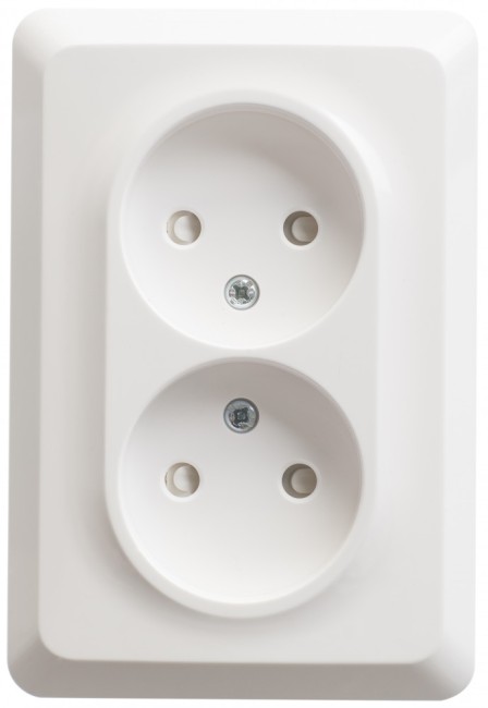 ЭТЮД Розетка двойная скрытой установки без заземления со шторками 16А 250B, белый