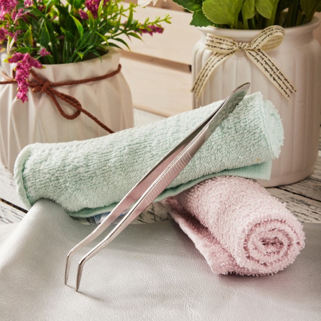 Пинцет изогнутый, узкий, рифленый 160мм REXANT Пинцет изогнутый, узкий, рифленый 160мм REXANT