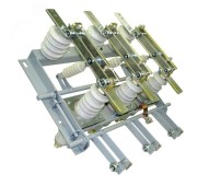 Разъединитель РВФ-10/630-II УХЛ3 с приводом ПР-10 EKF Stingray Разъединитель РВФ-10/630-II УХЛ3 с приводом ПР-10 EKF Stingray