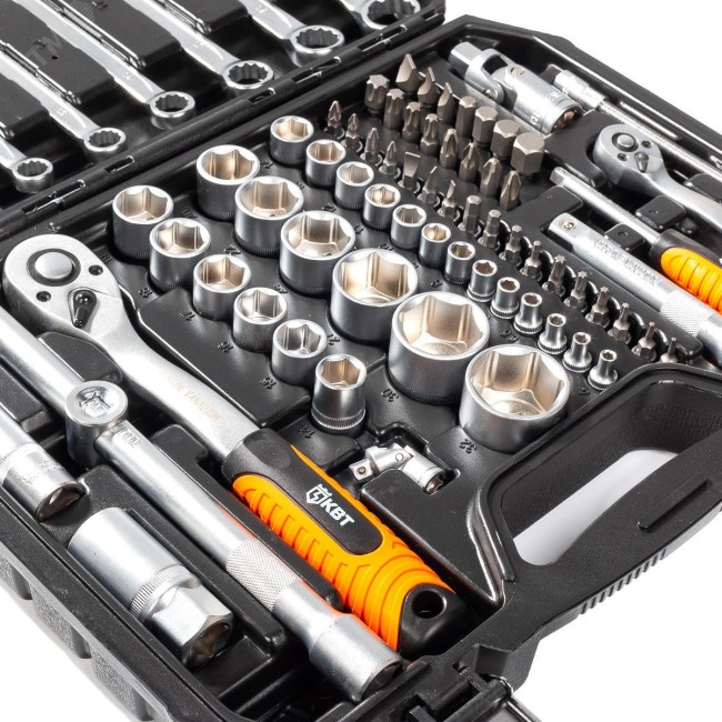 Набор автоинструмента 1/2 и 1/4. 82 предмета НАИ-06/82