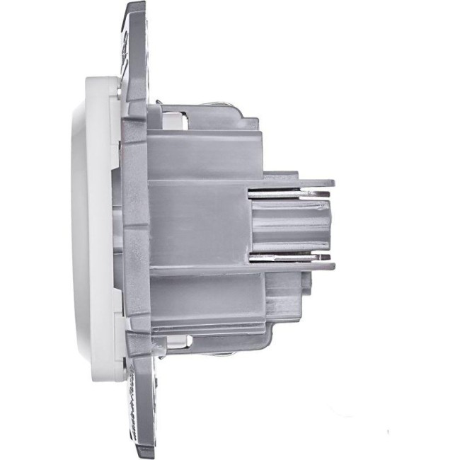 Розетка 1-м СП Inspiria 16А IP20 250В 2P+E защ. шторки немецк. стандарт механизм бел. IEK 673730 Розетка 1-м СП Inspiria 16А IP20 250В 2P+E защ. шторки немецк. стандарт механизм бел. IEK 673730