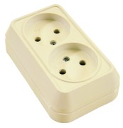 Розетка двойная наружная без заземления бежевая Розетка двойная наружная без заземления бежевая