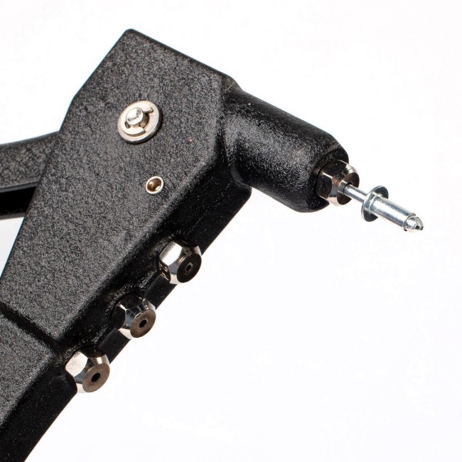 Заклепочник литой ручной ЗР-02 Заклепочник литой ручной ЗР-02