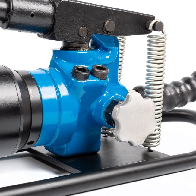 Помпа гидравлическая ножная ПМН-7008 Помпа гидравлическая ножная ПМН-7008