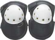 Наколенники пластиковые с подкладкой и пластиковыми чашками Профи Наколенники пластиковые с подкладкой и пластиковыми чашками Профи