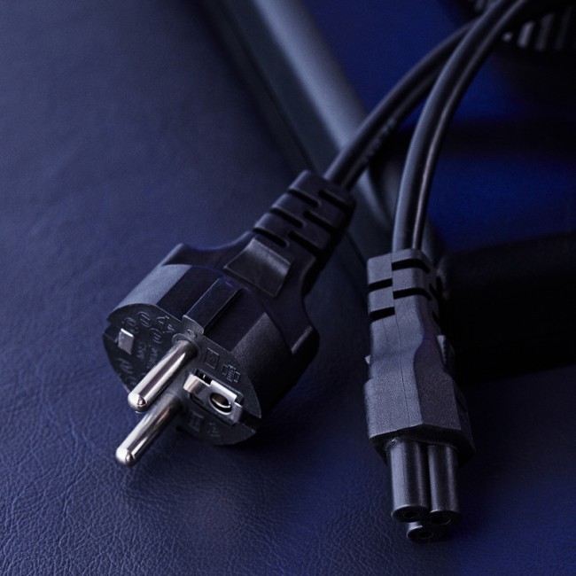 Шнур сетевой, евровилка - евроразъем С5, кабель 3x0,75 мм², длина 1,8 метра (для питания ноутбука) (PVC пакет) REXANT