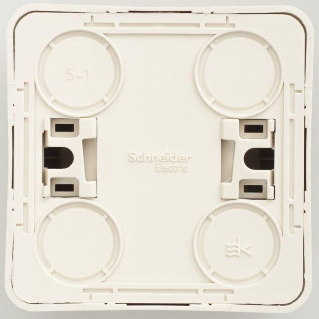 Розетка 1-м ОП Этюд 16А IP20 250В без заземл. без защ. шторок крем. SE PA16-001K Розетка 1-м ОП Этюд 16А IP20 250В без заземл. без защ. шторок крем. SE PA16-001K