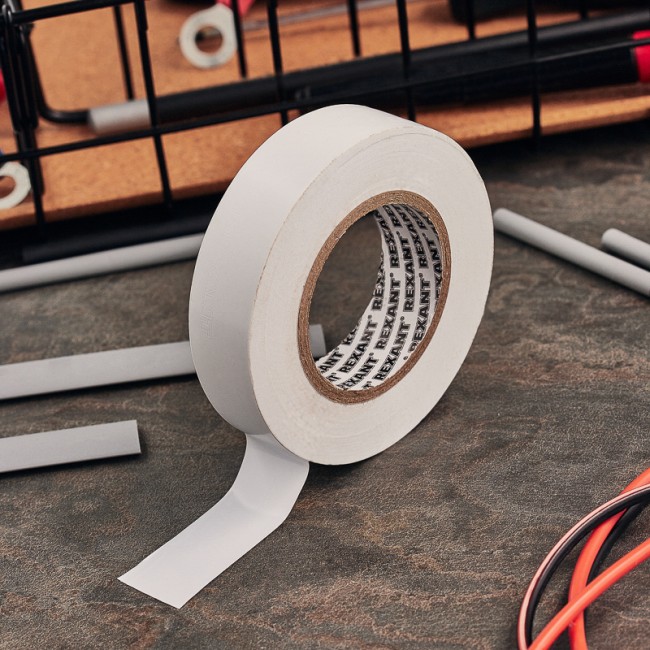 Изолента ПВХ REXANT 19 мм х 25 м, белая, упаковка 5 роликов Изолента ПВХ REXANT 19 мм х 25 м, белая, упаковка 5 роликов