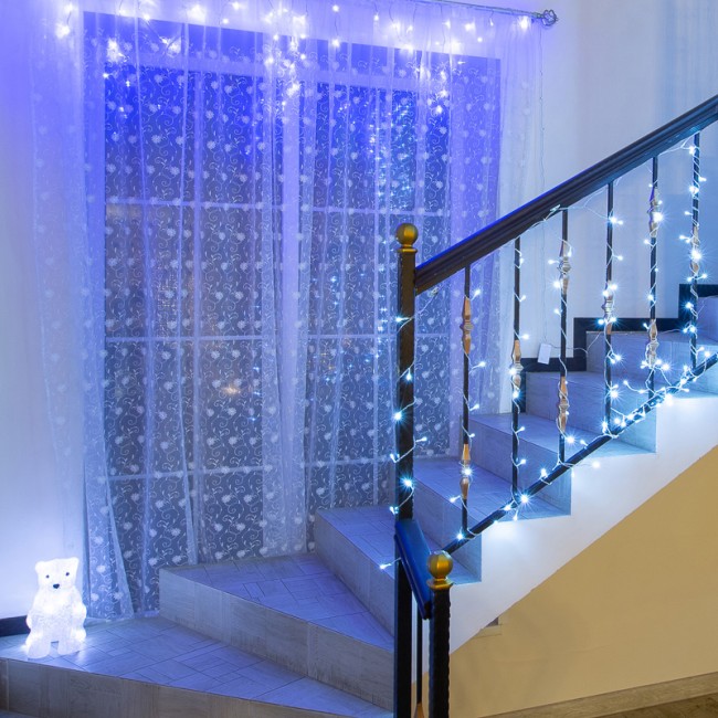Гирлянда Айсикл (бахрома) светодиодный, 1,8 х 0,5 м, прозрачный провод, 230 В, диоды синие Гирлянда Айсикл (бахрома) светодиодный, 1,8 х 0,5 м, прозрачный провод, 230 В, диоды синие