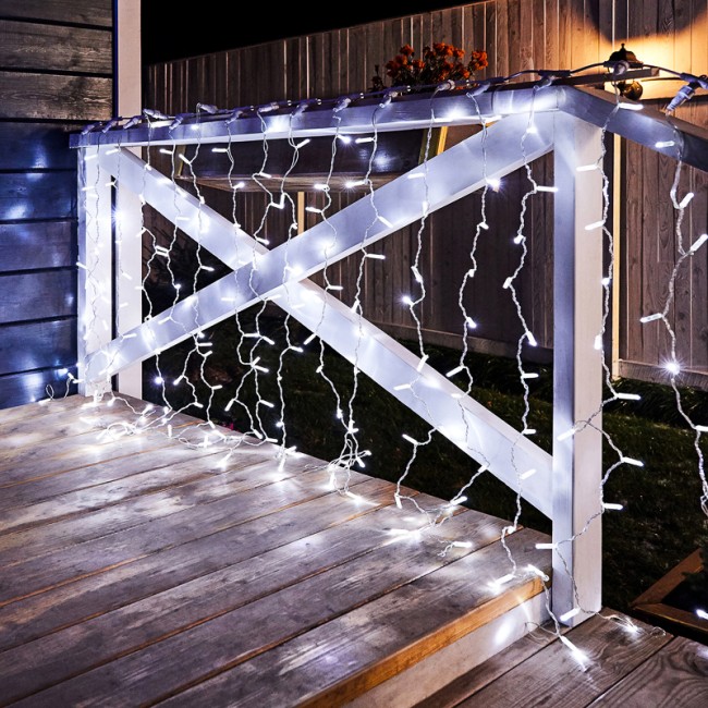 Гирлянда Светодиодный Дождь 2х1,5 м, эффект мерцания, прозрачный провод, 230 В, диоды белые (шнур питания в комплекте) Гирлянда Светодиодный Дождь 2х1,5 м, эффект мерцания, прозрачный провод, 230 В, диоды белые (шнур питания в комплекте)