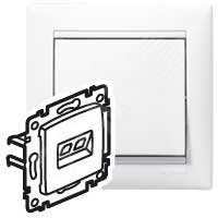 VALENA Розетка компьютерная RJ45х1 UTP белая VALENA Розетка компьютерная RJ45х1 UTP белая