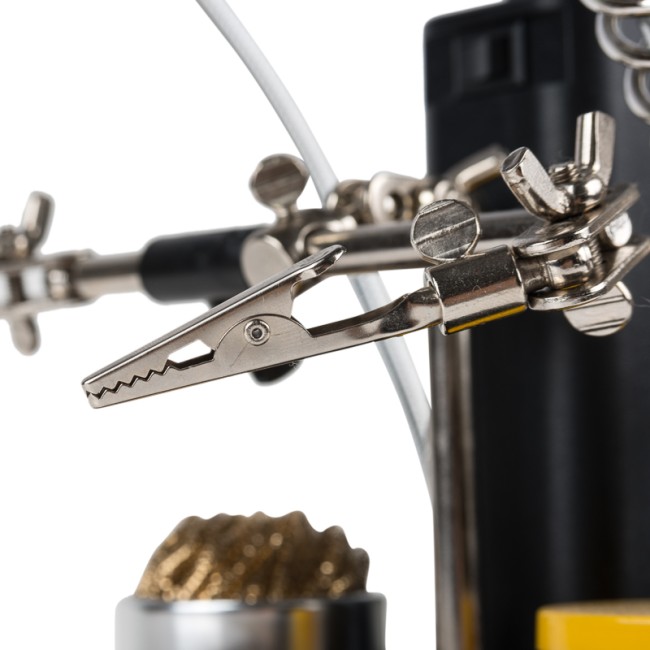 Держатель Третья рука, МАСТЕР, 3 зажима, лупа 90мм (3х), подставка паяльника, стенд припоя, LED подсветка REXANT Держатель Третья рука, МАСТЕР, 3 зажима, лупа 90мм (3х), подставка паяльника, стенд припоя, LED подсветка REXANT