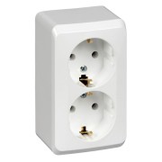 Розетка 2-м ОП Этюд 16А IP20 250В с заземл. без защ. шторок бел. SE PA16-007B Розетка 2-м ОП Этюд 16А IP20 250В с заземл. без защ. шторок бел. SE PA16-007B