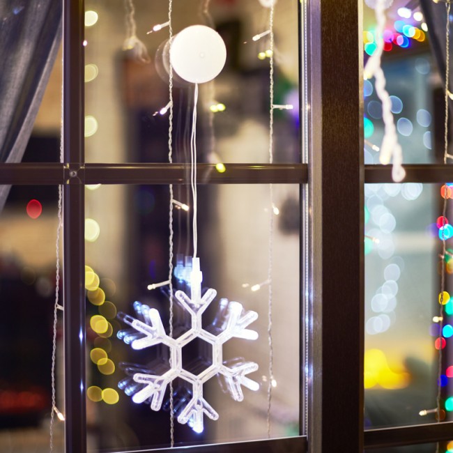Фигура светодиодная Снежинка на присоске с подвесом, цвет белый Фигура светодиодная Снежинка на присоске с подвесом, цвет белый