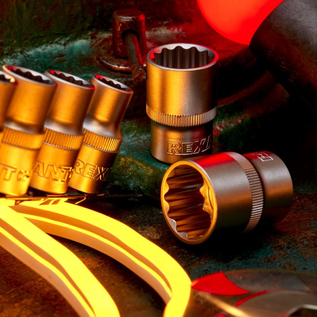 Набор торцевых головок 1/2, двенадцатигранные, CrV, 10 шт., 10-24мм REXANT Набор торцевых головок 1/2, двенадцатигранные, CrV, 10 шт., 10-24мм REXANT