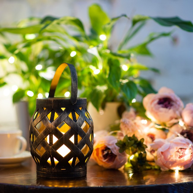 Декоративный фонарь со свечкой, плетеный корпус, бронза, размер 14х14х16,5 см, цвет теплый белый Декоративный фонарь со свечкой, плетеный корпус, бронза, размер 14х14х16,5 см, цвет теплый белый