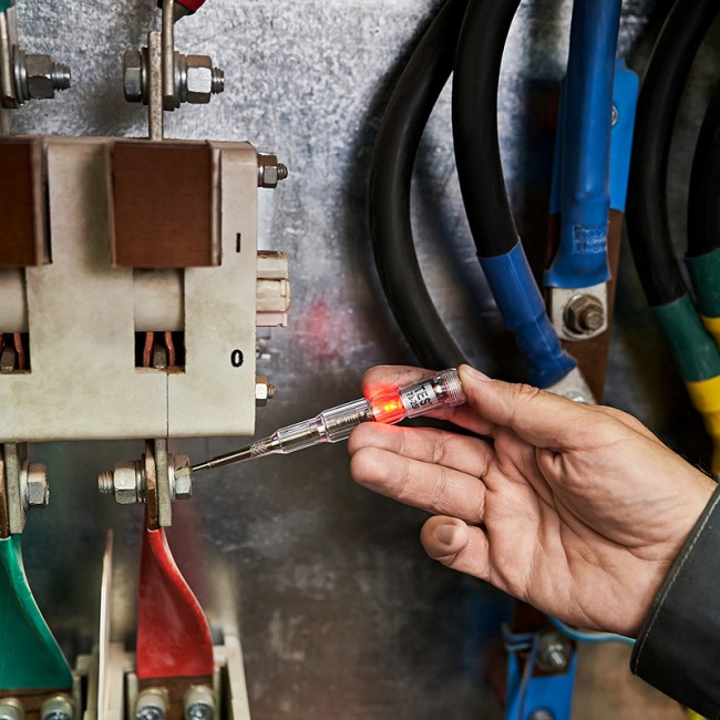 Тестер-пробник R-18 REXANT Тестер-пробник R-18 REXANT