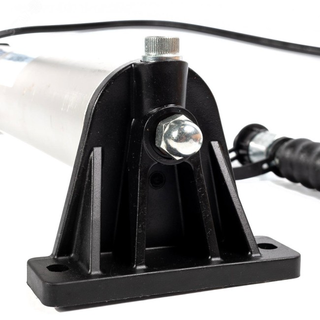 Помпа гидравлическая ручная ПМР-7009А Помпа гидравлическая ручная ПМР-7009А