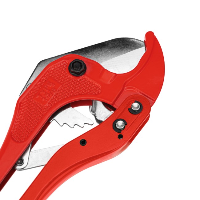 Труборез для пластиковых труб 42 мм REXANT RA-65Mn Труборез для пластиковых труб 42 мм REXANT RA-65Mn