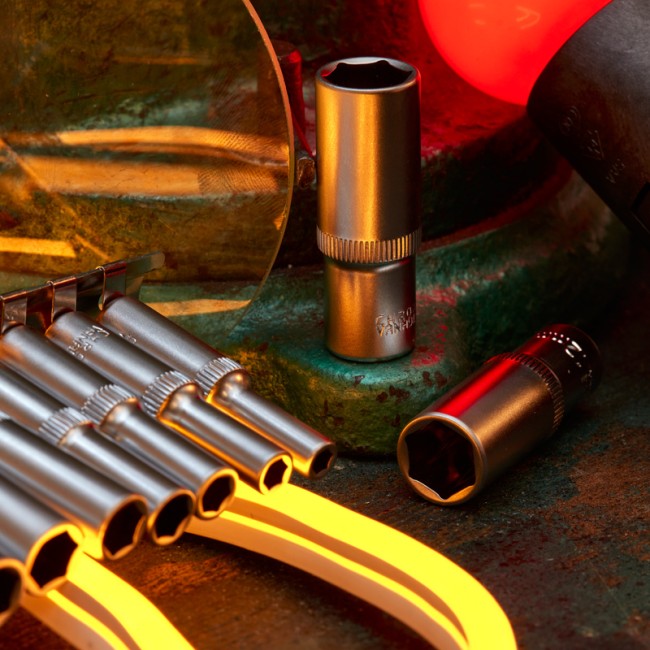 Набор удлиненных торцевых головок 1/4, шестигранные, CrV, 10 шт., 4-13мм REXANT Набор удлиненных торцевых головок 1/4, шестигранные, CrV, 10 шт., 4-13мм REXANT