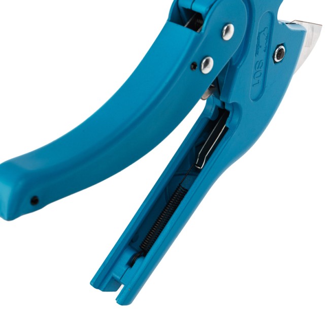 Труборез для пластиковых труб 42 мм REXANT RSA-SK5 Труборез для пластиковых труб 42 мм REXANT RSA-SK5