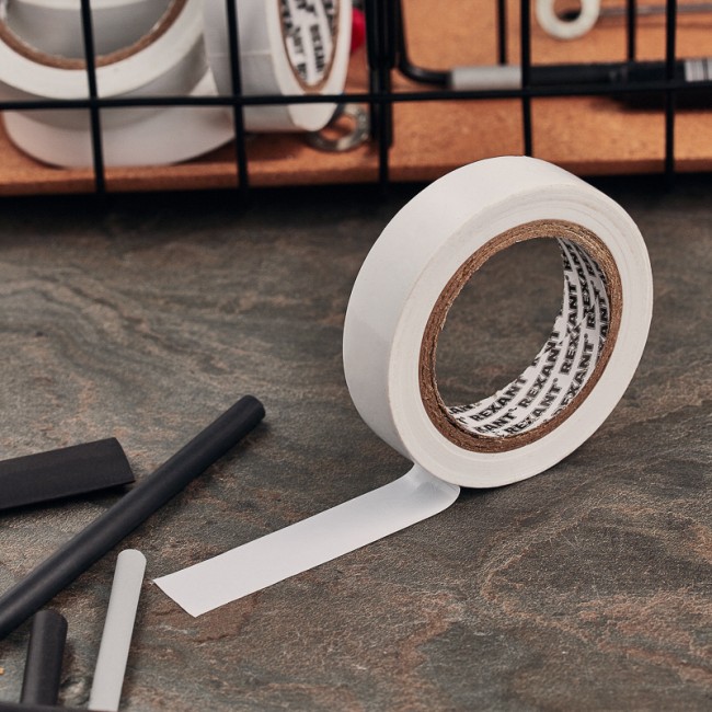 Изолента ПВХ 15 мм х 10 м, белая, упаковка 10 рулонов REXANT Изолента ПВХ 15 мм х 10 м, белая, упаковка 10 рулонов REXANT