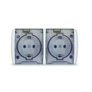 Розетка 2-м ОП Клио 16А IP54 с заземл. с прозр. крышкой бел. Universal К2232