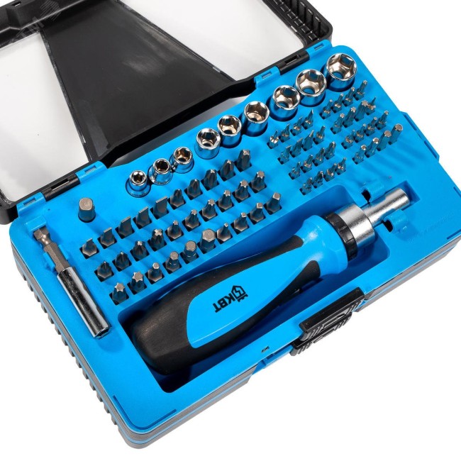 Отвертка реверсивная со сменными битами и сменными шестигранными головками НБ-79