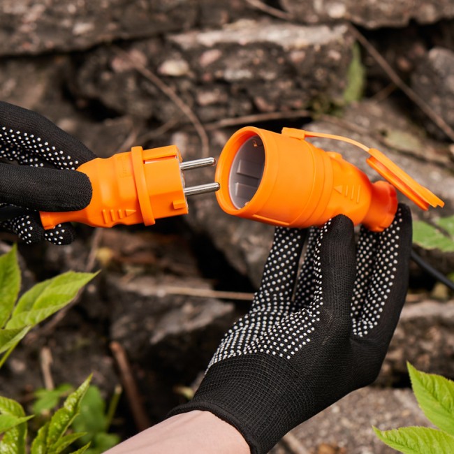 Розетка переносная влагозащищенная с крышкой, с/з, 16 А, IP44, каучук оранжевая REXANT