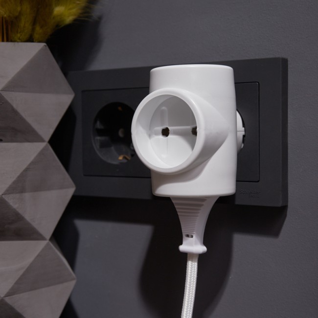 Евротройник электрический без заземления 220 В, 6A REXANT Индивидуальный пакет