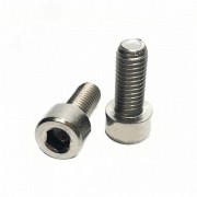 Болт DIN912 М5х20 внутренний шестигранник оцинкованный (20 шт) Болт DIN912 М5х20 внутренний шестигранник оцинкованный (20 шт)