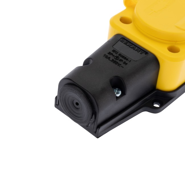 Розетка штепсельная трехместная влагозащищенная, с/з, 16 А, IP54, каучук желтая REXANT