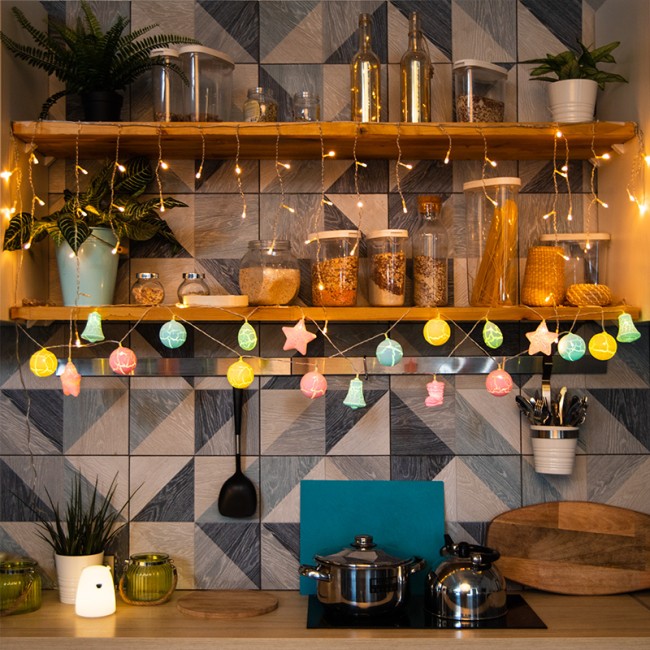 Гирлянда светодиодная Карамельки 1.5 м, прозрачный ПВХ, 10 LED, теплый белый, питание 2 х АА (батарейки не в комплекте) Гирлянда светодиодная Карамельки 1.5 м, прозрачный ПВХ, 10 LED, теплый белый, питание 2 х АА (батарейки не в комплекте)