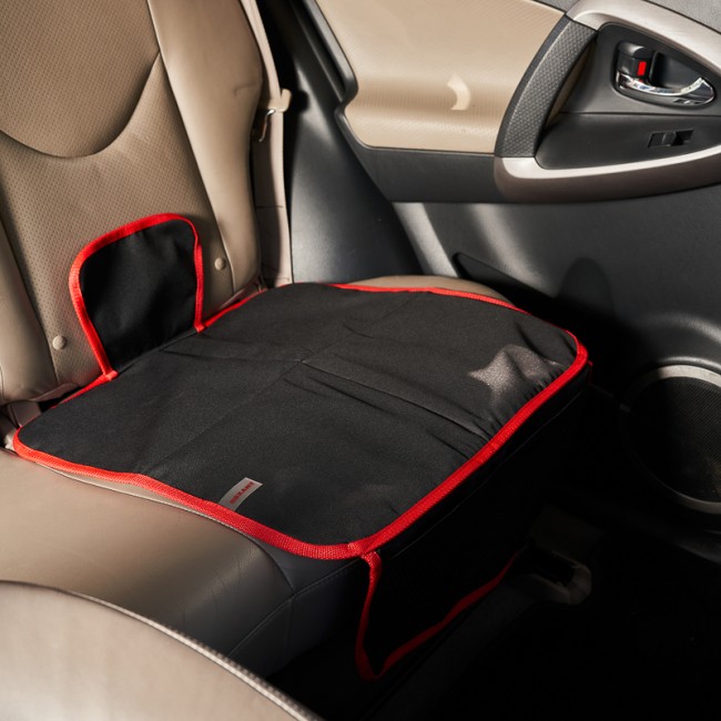 Накидка защитная под детское автокресло с карманом